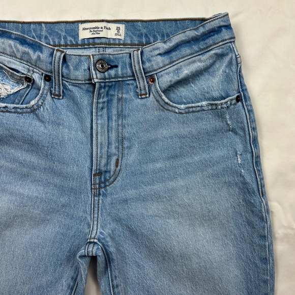 Abercrombie & Fitch The Boyfriend Mid Rise Jeans - Picture 4 of 7